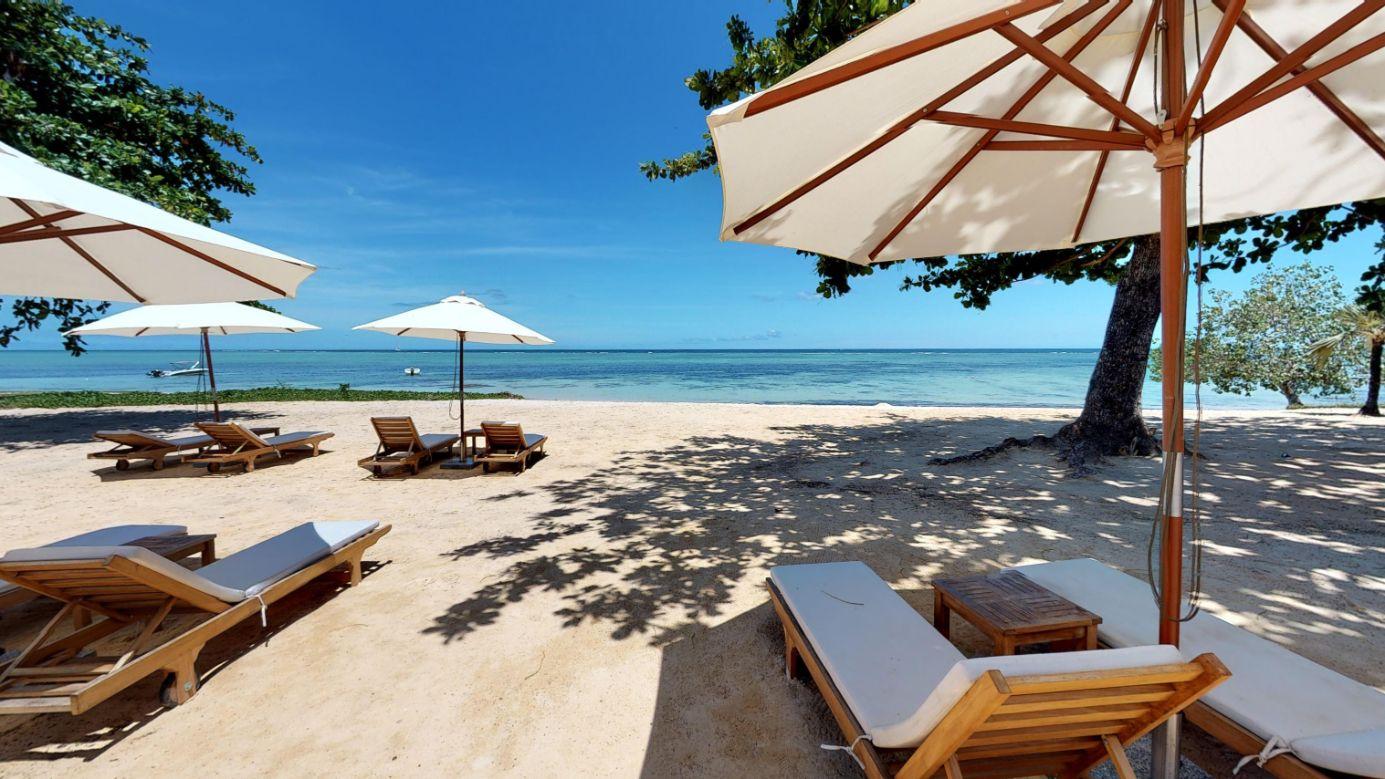 Manta Cove Beach Apartments